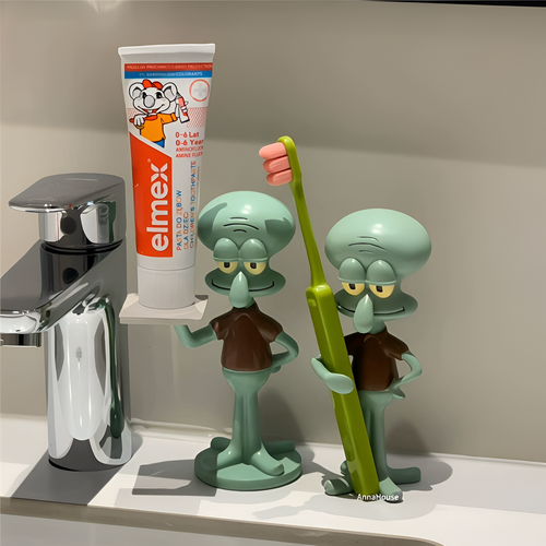 Squidward Holder