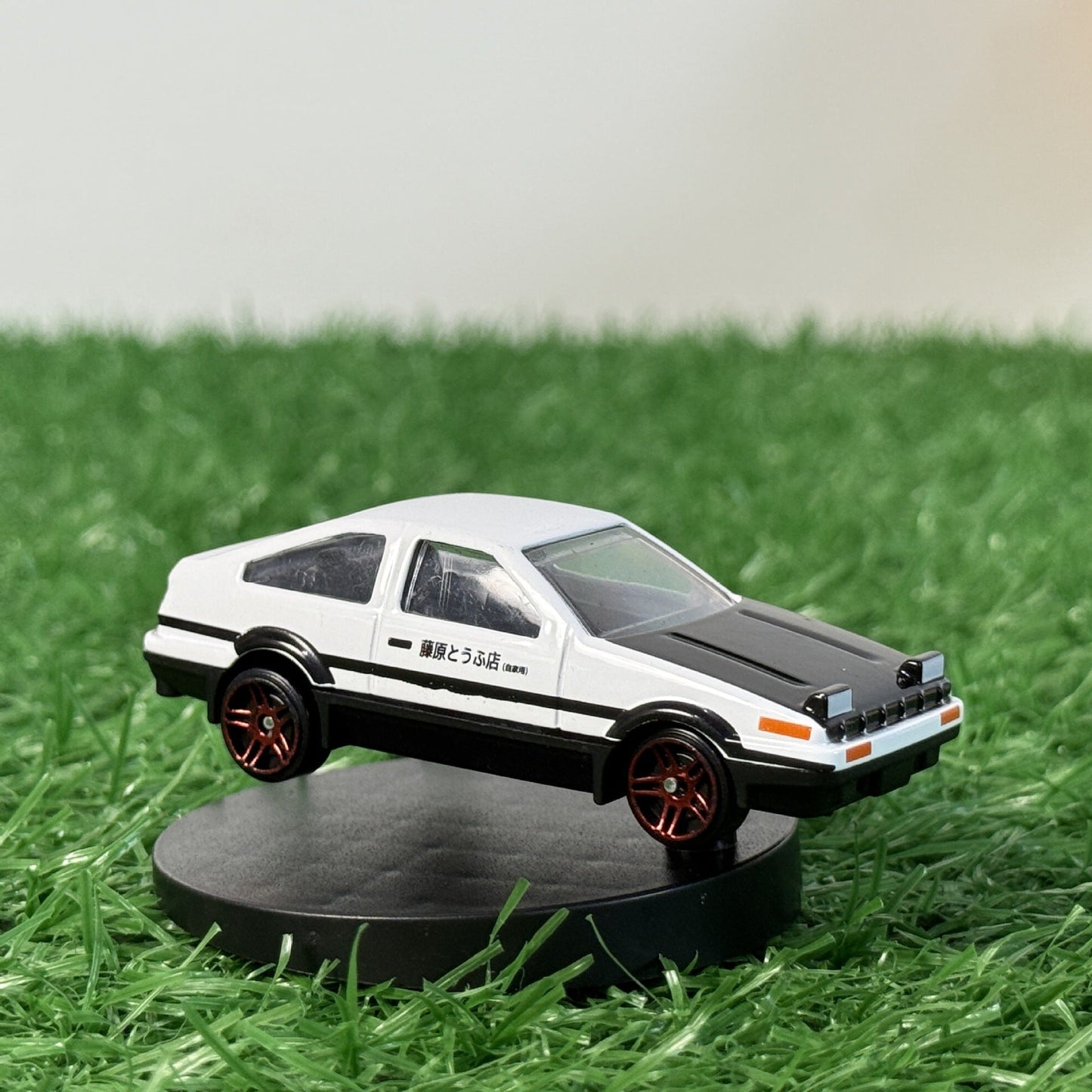 Car Rotating Ornament Toy