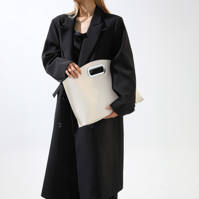Retro style handbag