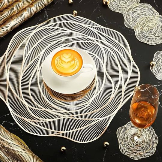 Roseline Table Placemat