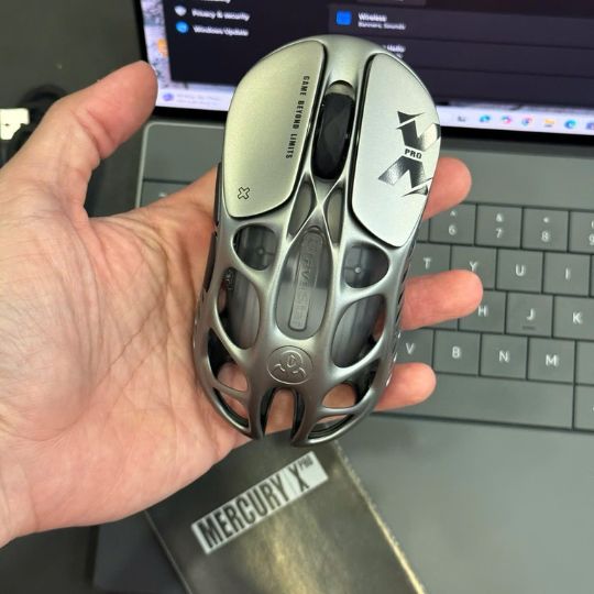 Wireless Gaming Mouse