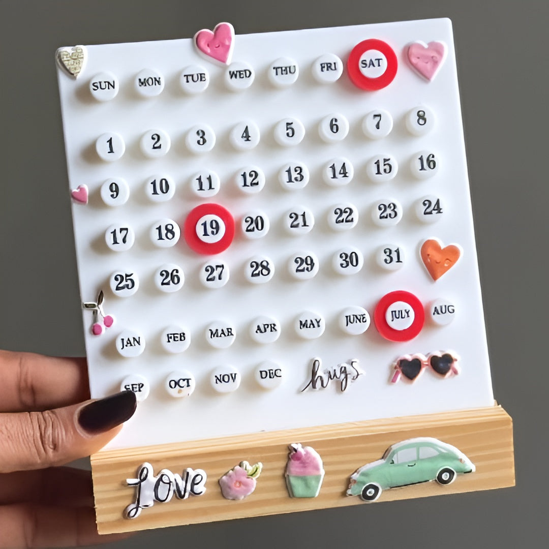 Wooden Desk Calendar