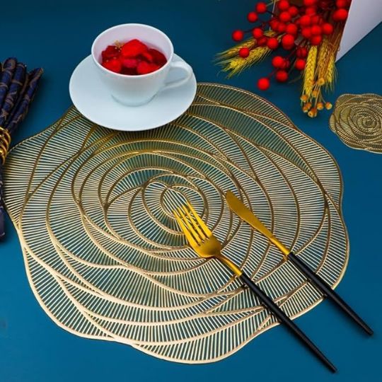 Roseline Table Placemat