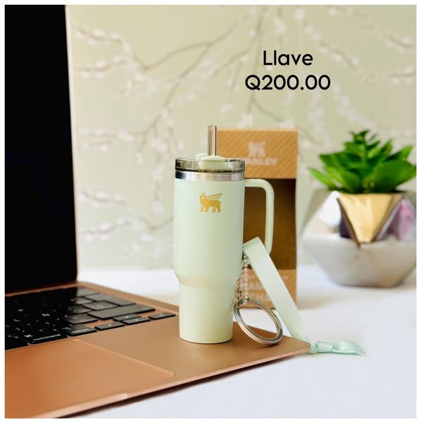 Mini Tumbler Keychain – Practical & Functional