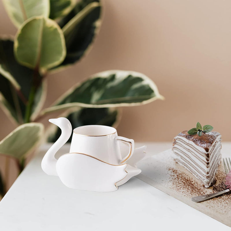 Elegant Swan Cup Set
