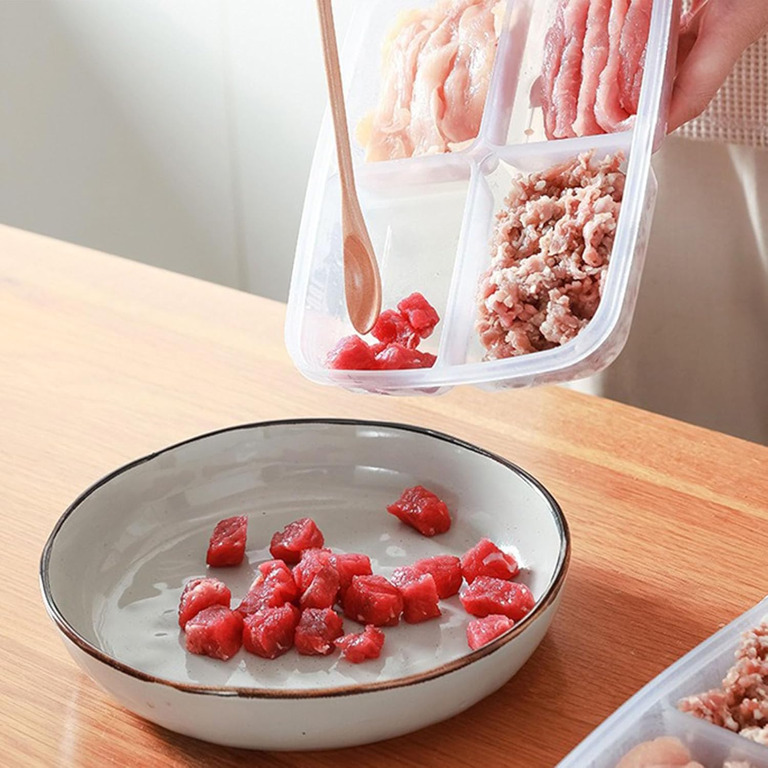 Food Storage Container with Lid – Space-Saving Stackable Design