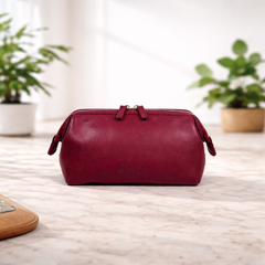 Signature Pouch