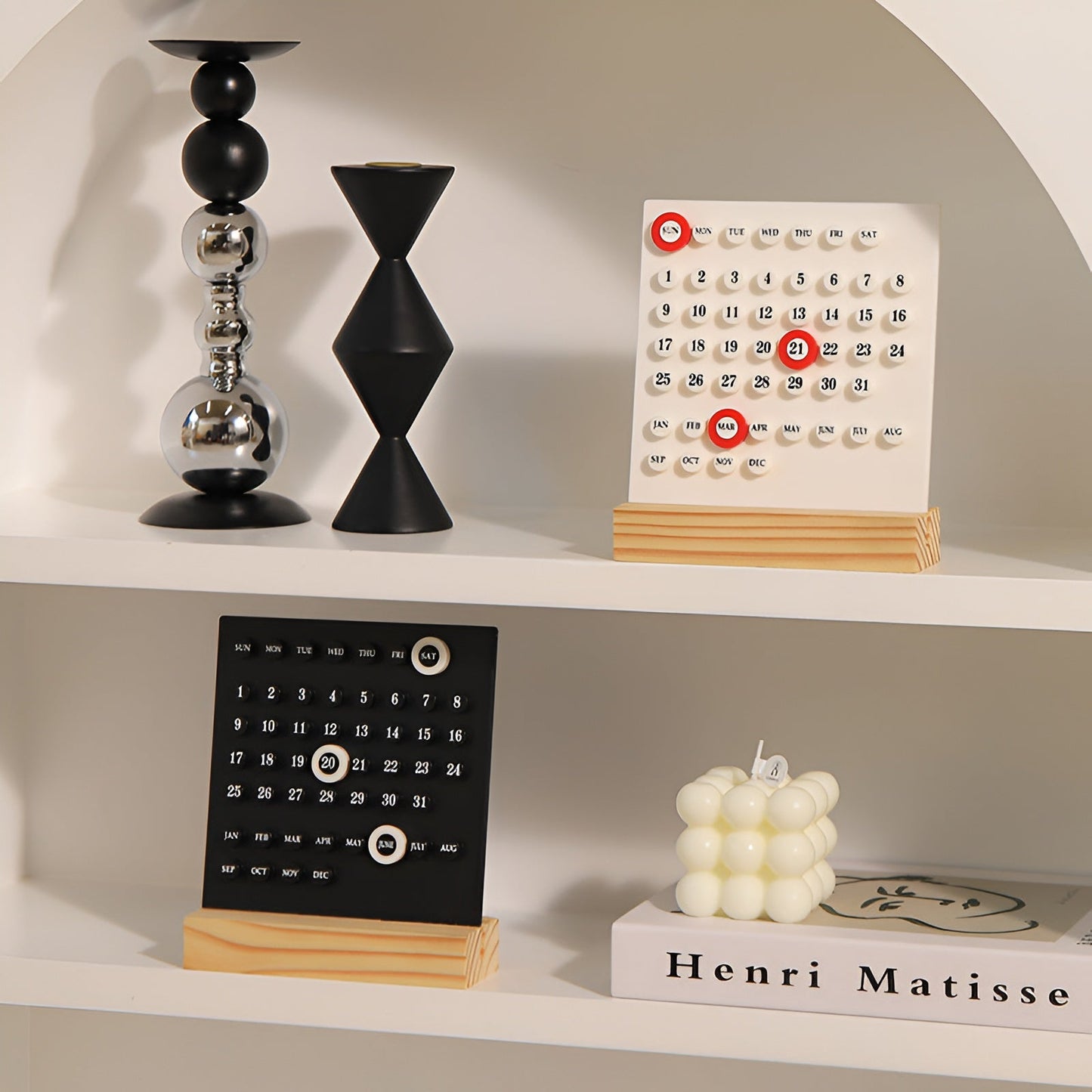 Wooden Desk Calendar