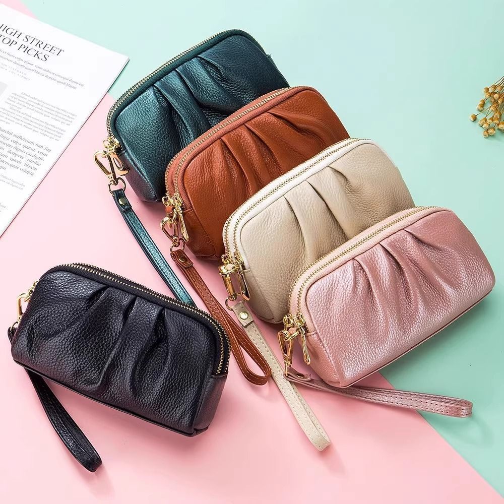 Soft Leather Handbag – Secure Zipper Closure