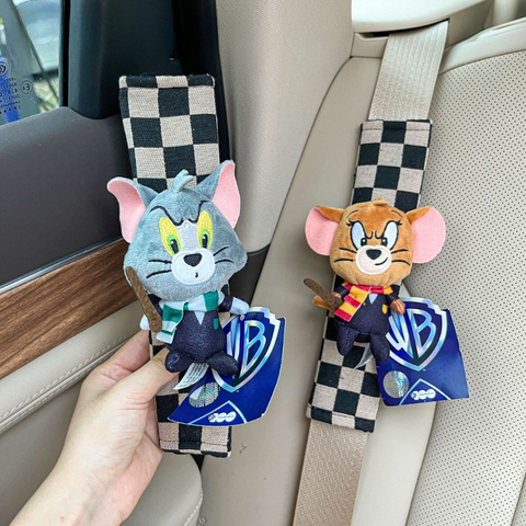Tom & Jerry Seat Belt Covers