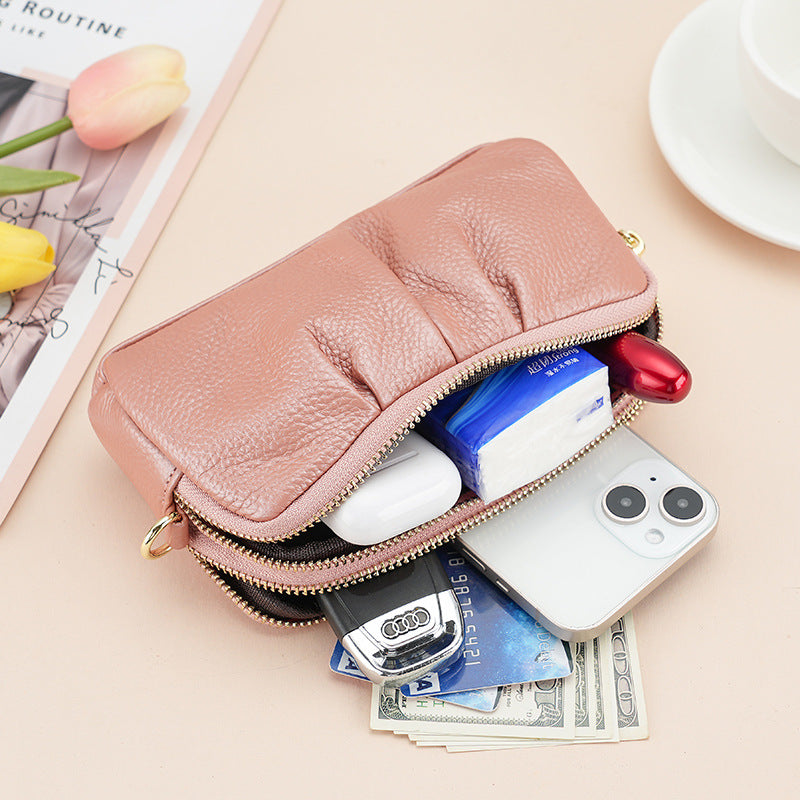 Soft Leather Handbag – Compact Yet Spacious Design