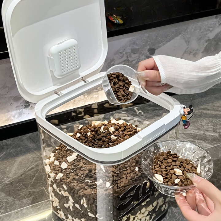 Lock-Fresh Storage Container