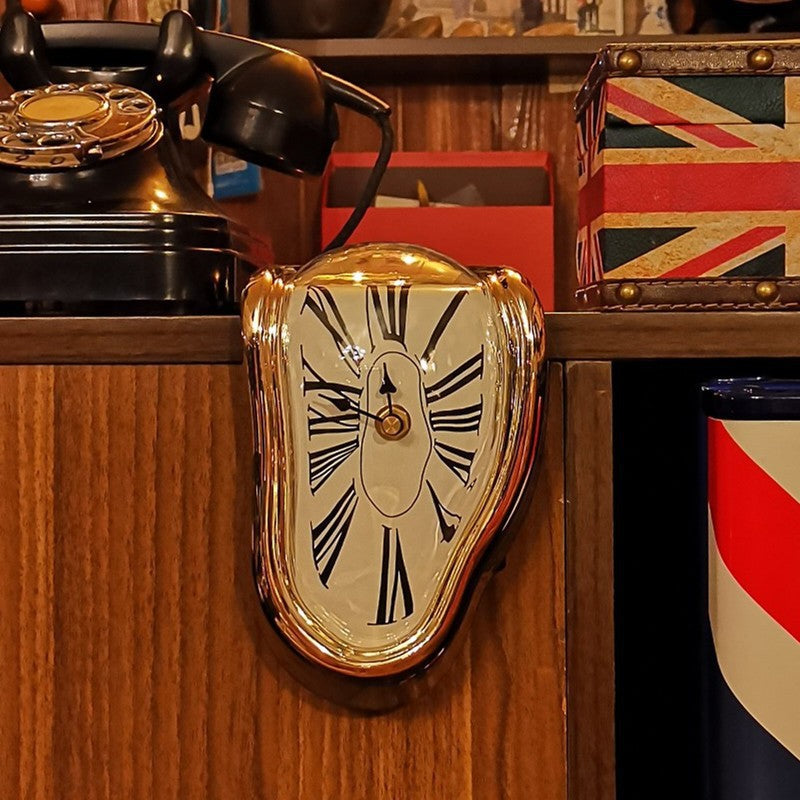 Retro Melting Clock – Durable Quality Build