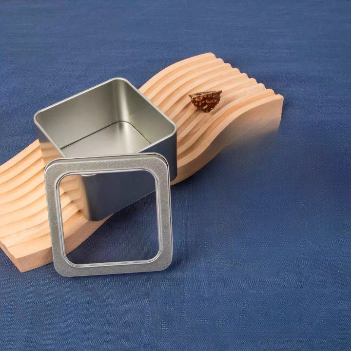 Square Storage Container With Lid