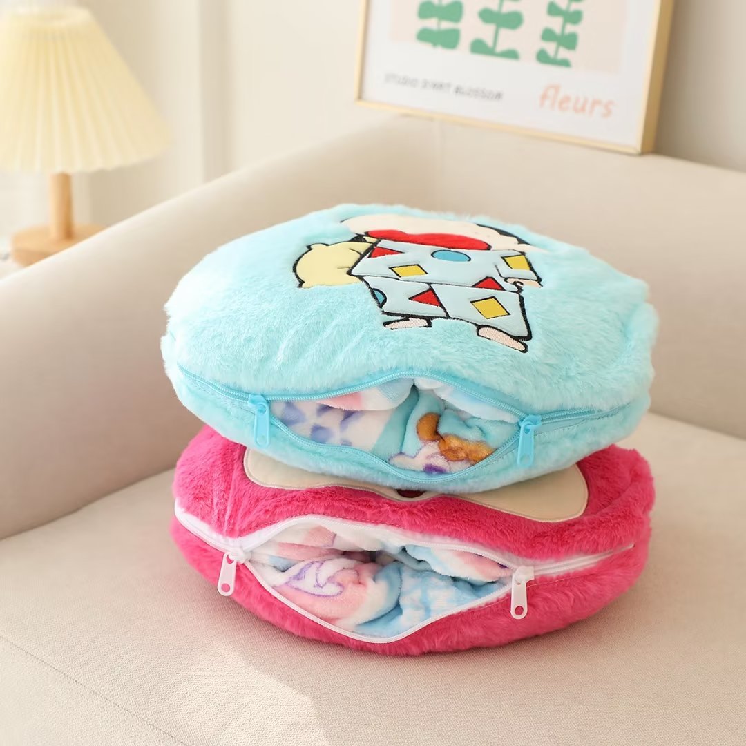 Shinchan Portable Strap Blanket – Generous Size, Lightweight Feel