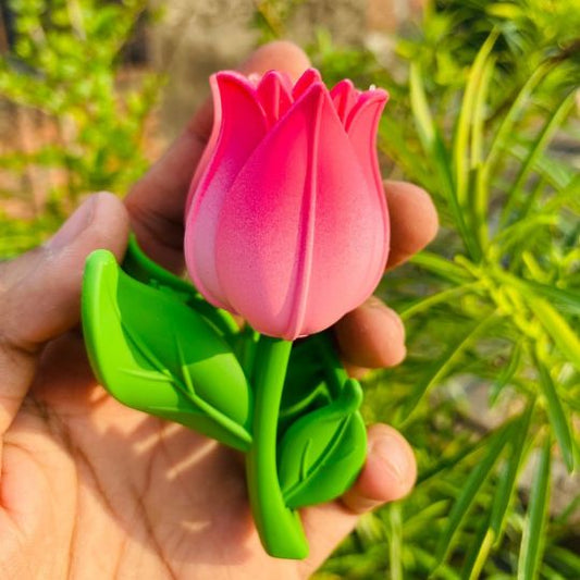 Tulip Hair Claw