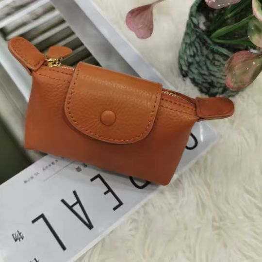 Mini Coin Purse – Premium Vegan Leather Craftsmanship