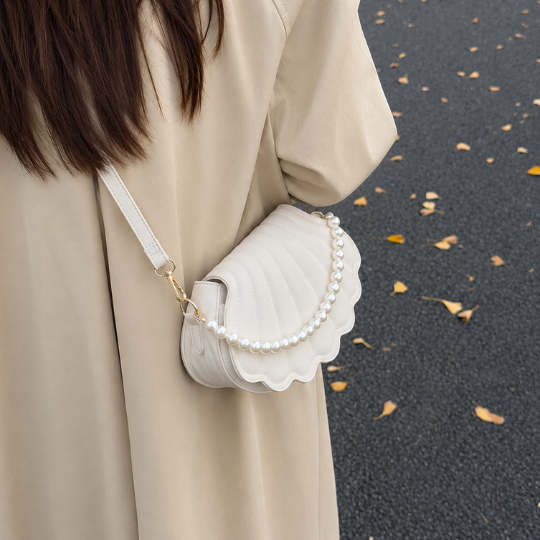 Seashell Pearl Crossbody Bag