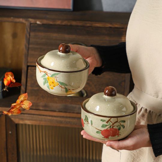 Ceramic Steaming Pot With Lid
