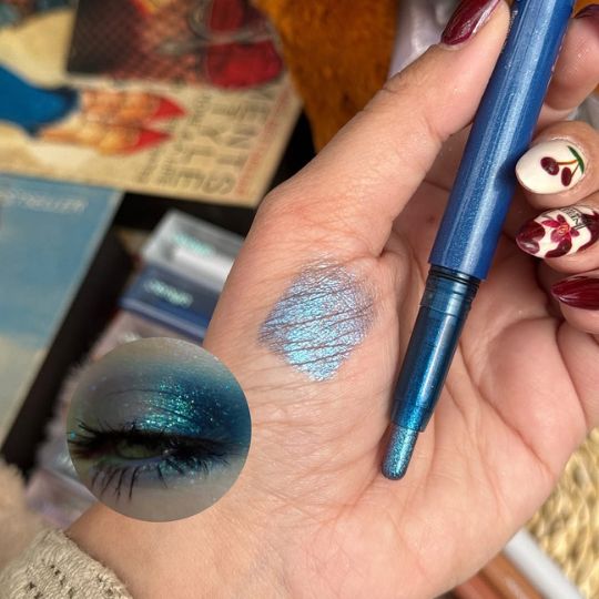 Shine Eye Stick – Long-Lasting Wear