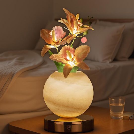 Dreamy Flower Light