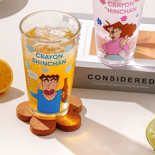 Shinchan Family Sipper Glasses – Vibrant Characters