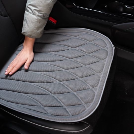 Breathable Car Seat Mat – Soft & Plush Feel