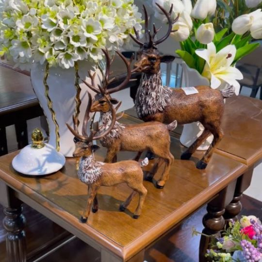 Vintage Deer Showpiece Set