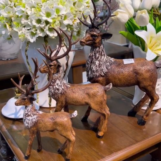 Vintage Deer Showpiece Set