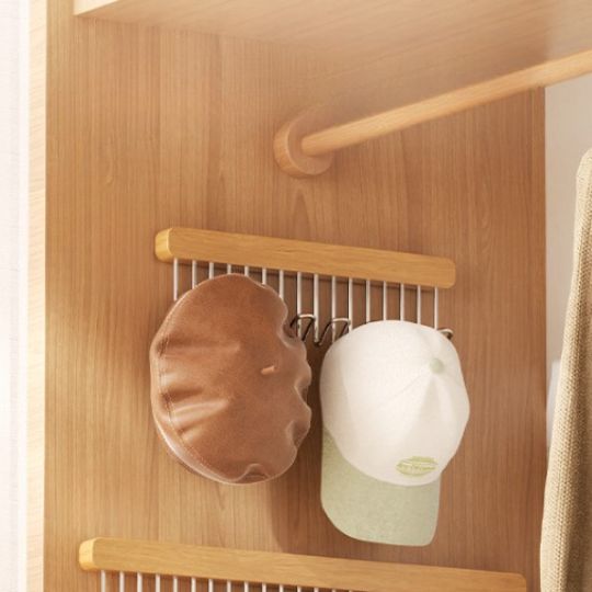 Pull Out Hanger