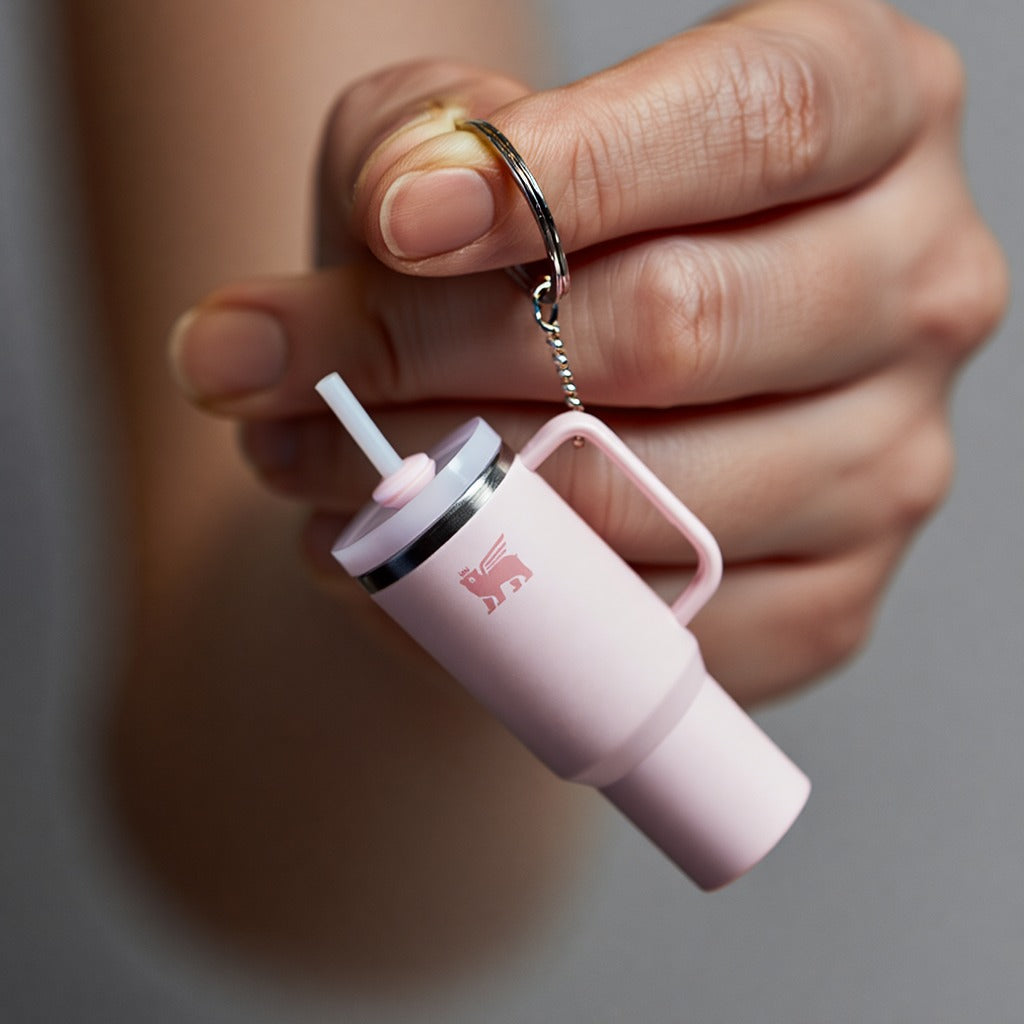 Mini Tumbler Keychain – Convenient Hydration