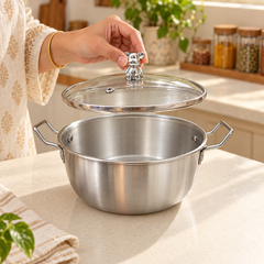 Lifting the glass lid by its bear-shaped knob