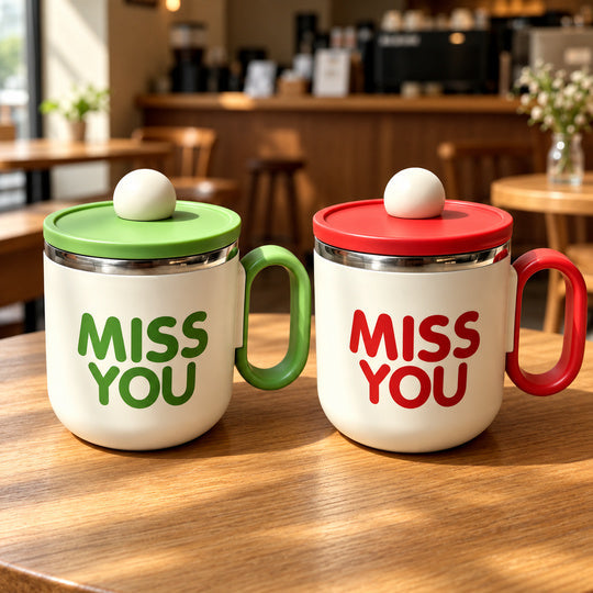 Green and red Cozy Sip Mug colour comparison