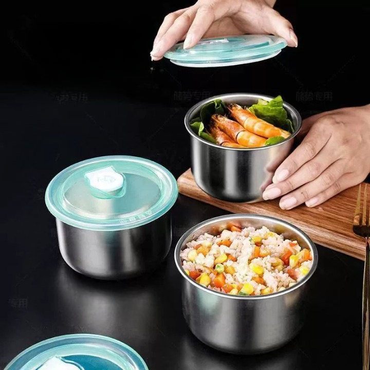 Stainless Steel Container with Lid – Lightweight & Travel-Friendly Design