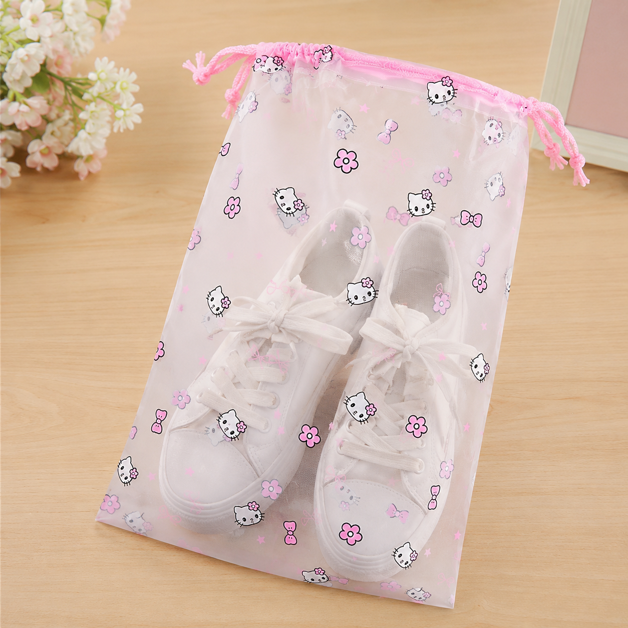 Hello Kitty Drawstring Pouch – Waterproof Material