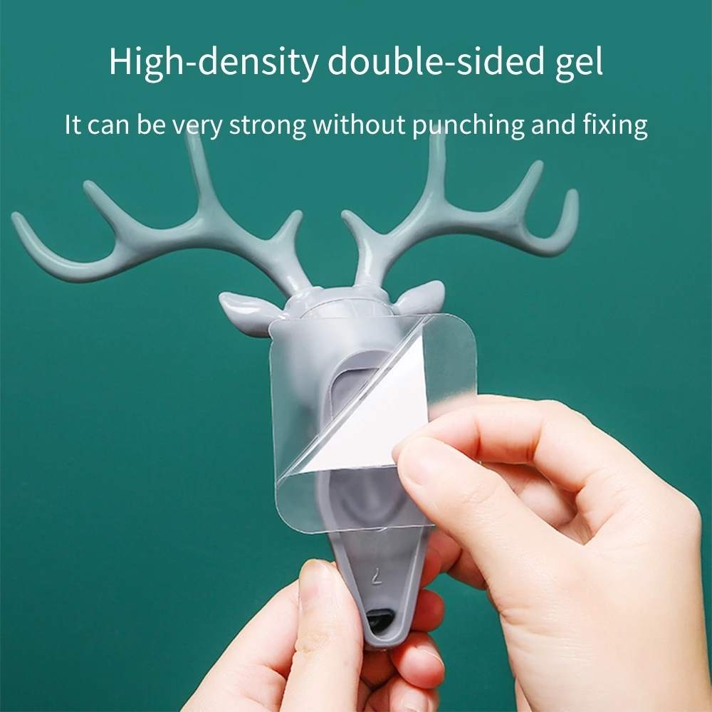 Lucky Deer Hangers ( Pack of 3 )